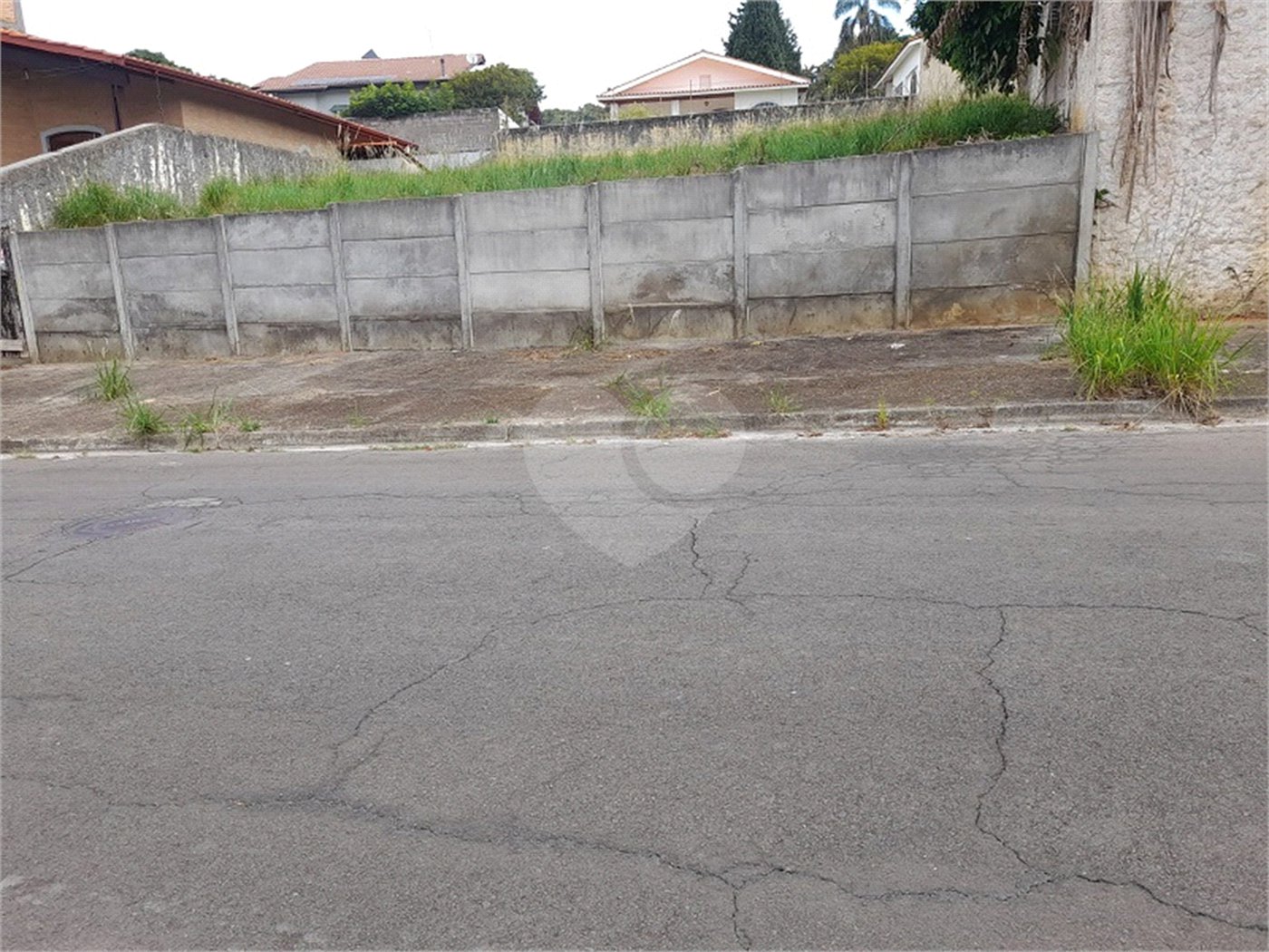 Terreno à venda em Vila Santista, Atibaia, SP