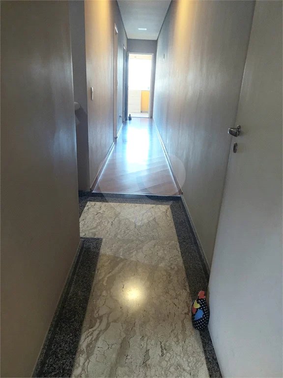 Sobrado à venda com 3 quartos, sendo 1 suíte, em Jaraguá, São Paulo, SP