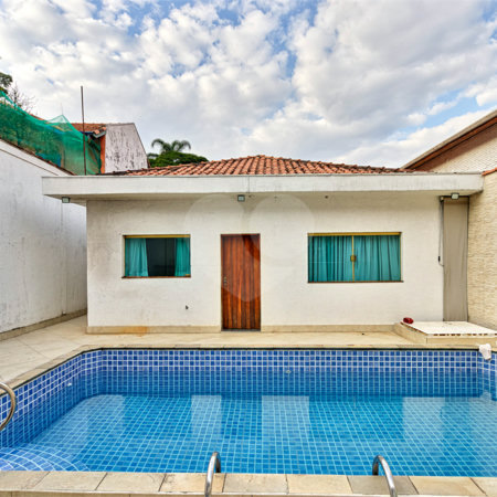 Casa para alugar com 3 quartos, sendo 2 suítes,  em Jardim Petrópolis, São Paulo, SP