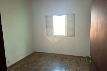 Casa para alugar com 6 quartos, sendo 3 suítes, no Centro, São Manuel, SP