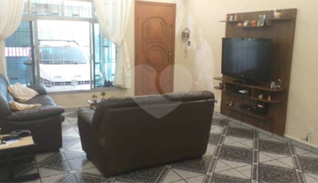 Sobrado à venda com 3 quartos em Água Fria, São Paulo, SP