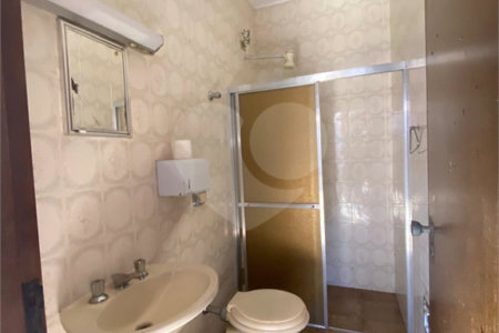Casa à venda com 3 quartos, sendo 1 suíte, no Centro, Araraquara, SP
