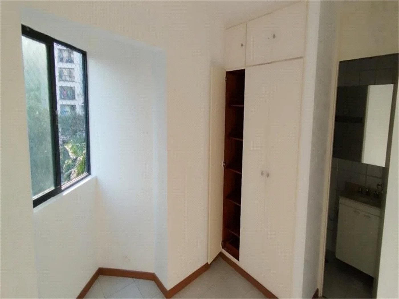 Apartamento à venda com 2 quartos, sendo 1 suíte,  em Jardim Parque Morumbi, São Paulo, SP