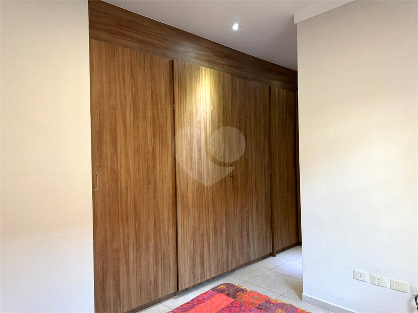 Casa à venda com 3 quartos, sendo 1 suíte, em Ipê, Três Lagoas, MS