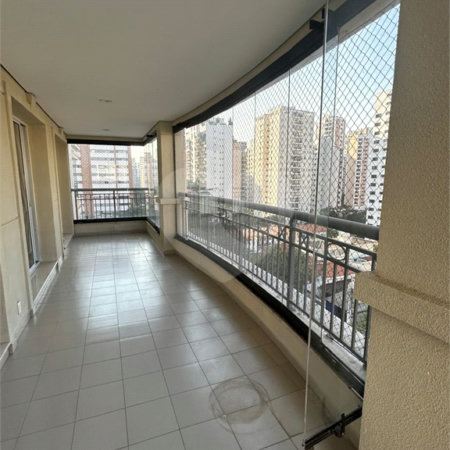 Apartamento à venda com 3 suítes em Indianópolis, São Paulo, SP