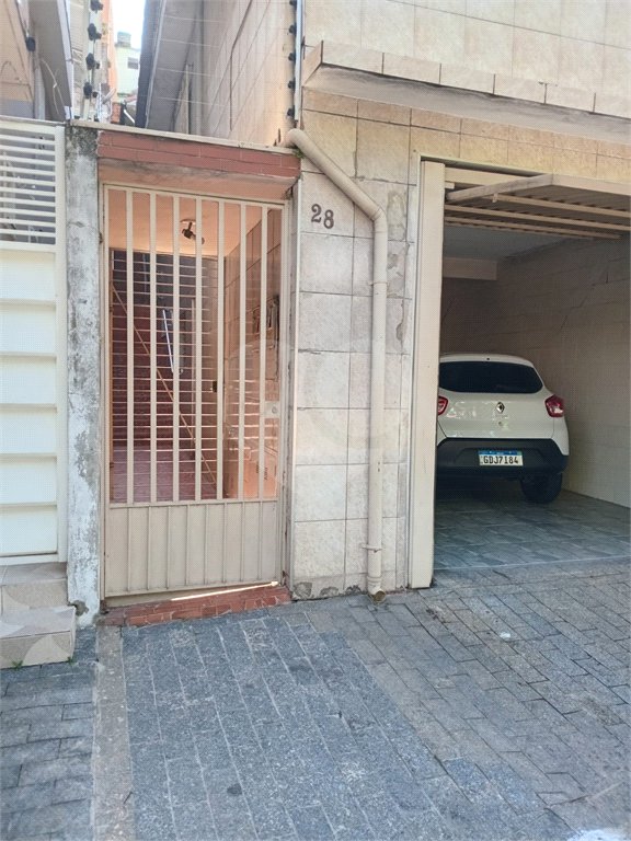 Sobrado à venda com 2 quartos, sendo 1 suíte, em Chora Menino, São Paulo, SP