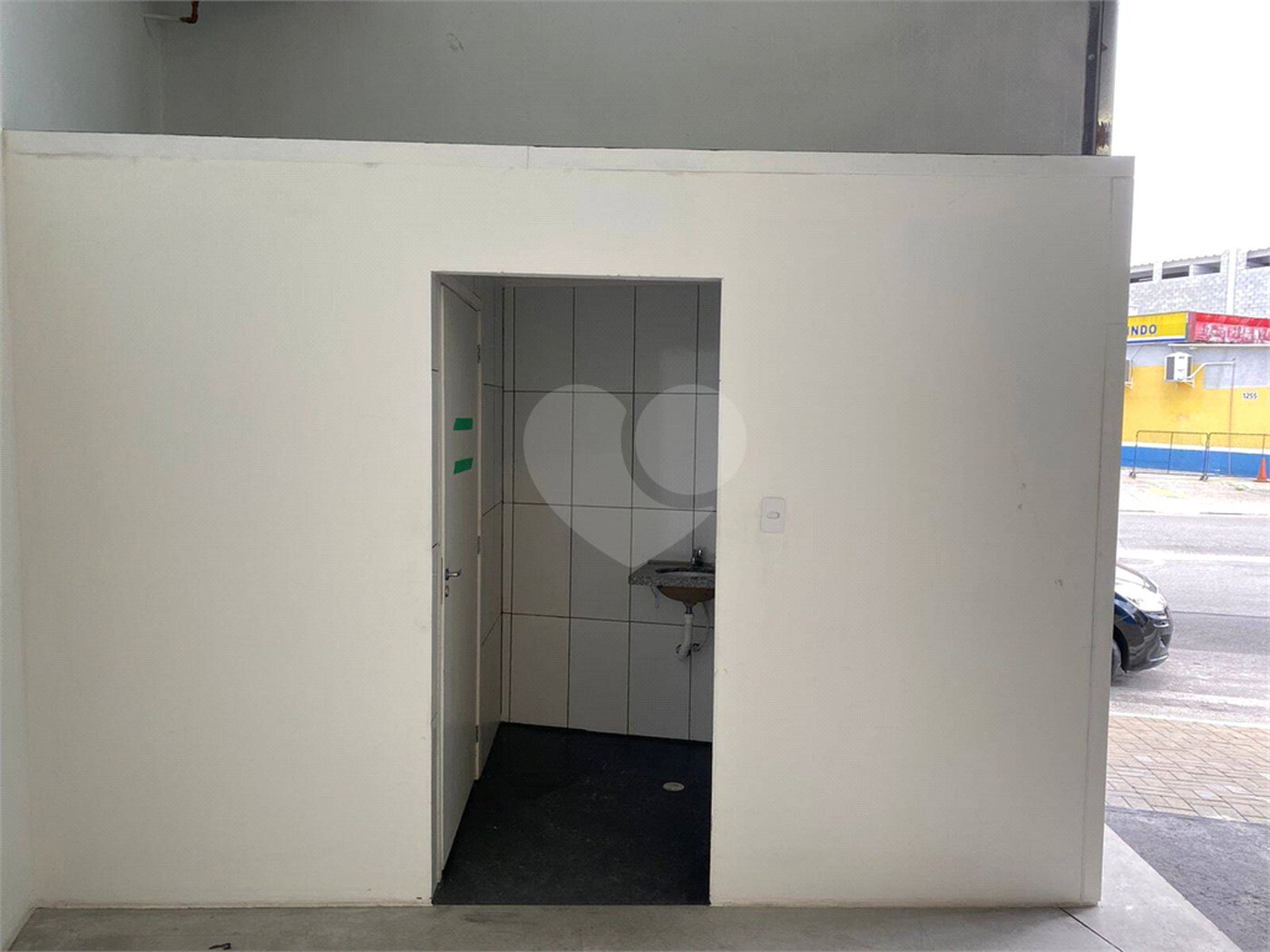 Salão para alugar em Vila das Acácias, Poá, SP