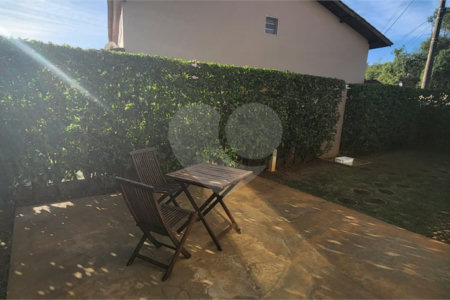 Casa à venda com 5 quartos, sendo 3 suítes, no condomínio Residencial Saint German, Araçoiaba da Serra - SP