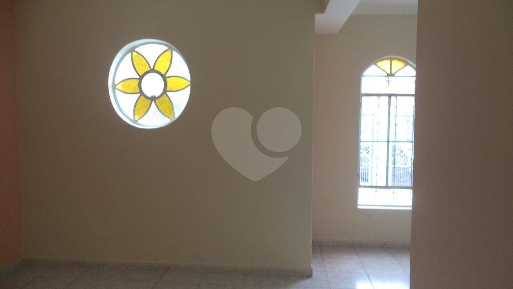Sobrado à venda com 3 quartos, sendo 1 suíte, em Parada Inglesa, São Paulo, SP