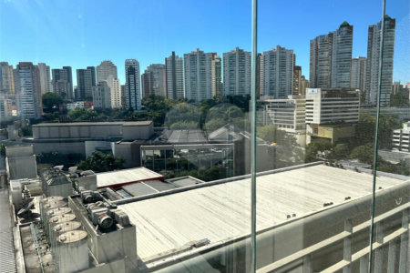 Apartamento à venda com 2 quartos, sendo 1 suíte, em Vila Andrade, São Paulo, SP