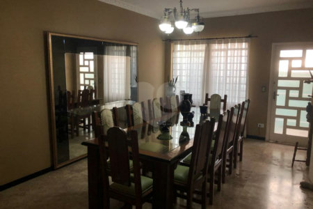 Casa à venda com 6 quartos no Centro, Vinhedo, SP