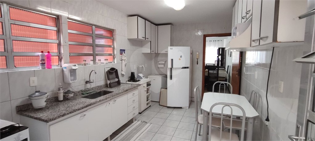 Casa à venda com 3 quartos, sendo 1 suíte, em Santana, São Paulo, SP