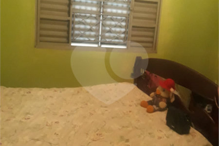 Casa à venda com 3 quartos em Vila Vieira (vila Xavier), Araraquara, SP