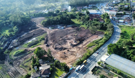 Terreno à venda no condomínio Loteamento Vale Suiço, Mogi das Cruzes - SP