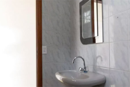 Casa à venda com 4 quartos, sendo 1 suíte,  em Vila Tiradentes, São Paulo, SP