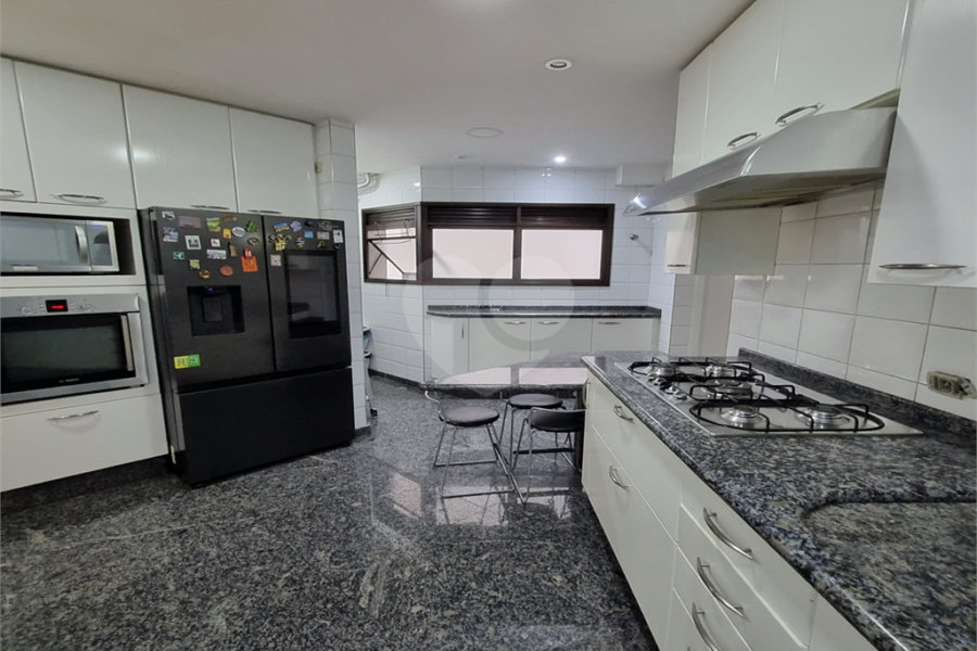 Apartamento à venda com 3 suítes em Santana, São Paulo, SP