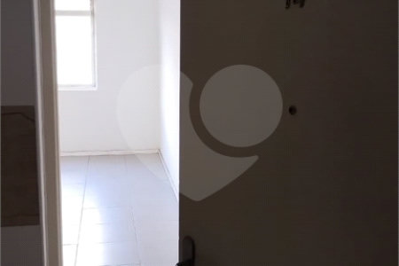Apartamento à venda com 1 suíte em Santa Cecília, São Paulo, SP