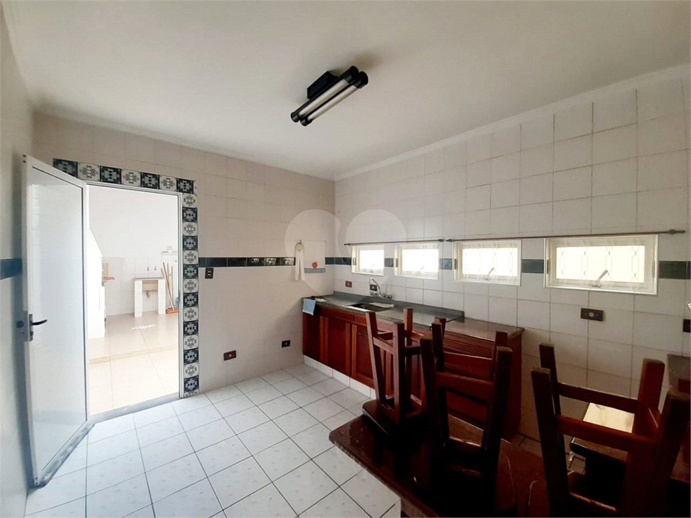 Casa à venda com 3 quartos, sendo 1 suíte,  em Jardim Califórnia, Indaiatuba, SP