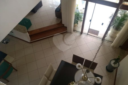 Sobrado à venda com 4 quartos, sendo 2 suítes,  em Jardim Eltonville, Sorocaba, SP
