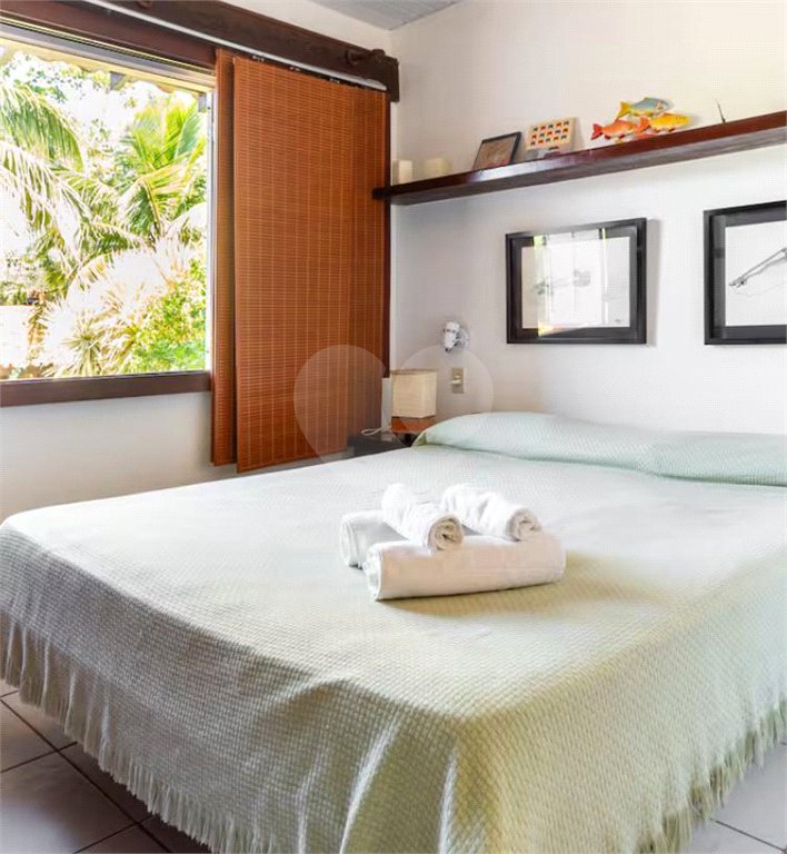 Casa à venda com 4 quartos, sendo 1 suíte,  em Geribá, Armação dos Búzios, RJ
