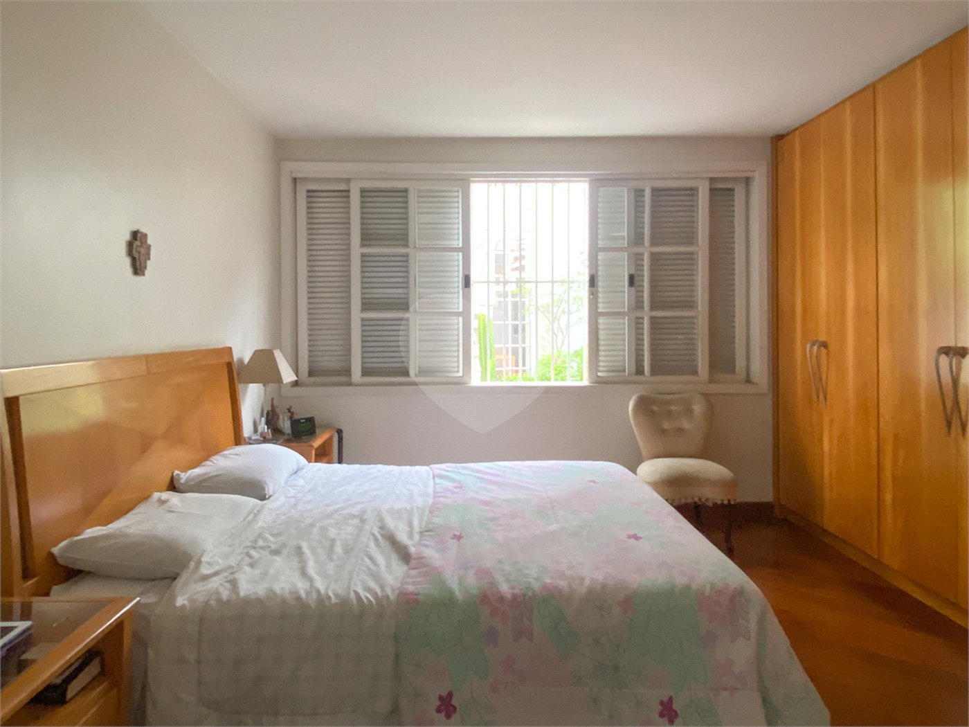 Casa de Vila à venda com 5 quartos, sendo 4 suítes, em Chácara Santo Antônio, São Paulo, SP