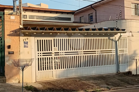 Casa à venda com 4 quartos, sendo 2 suítes,  em Vila Sônia, São Paulo, SP