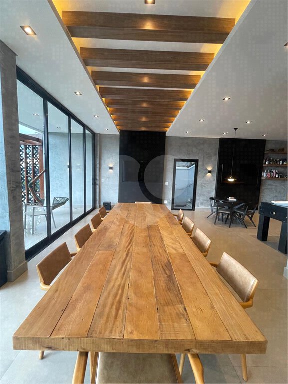 Casa à venda com 3 suítes no condomínio Hills, Arujá - SP