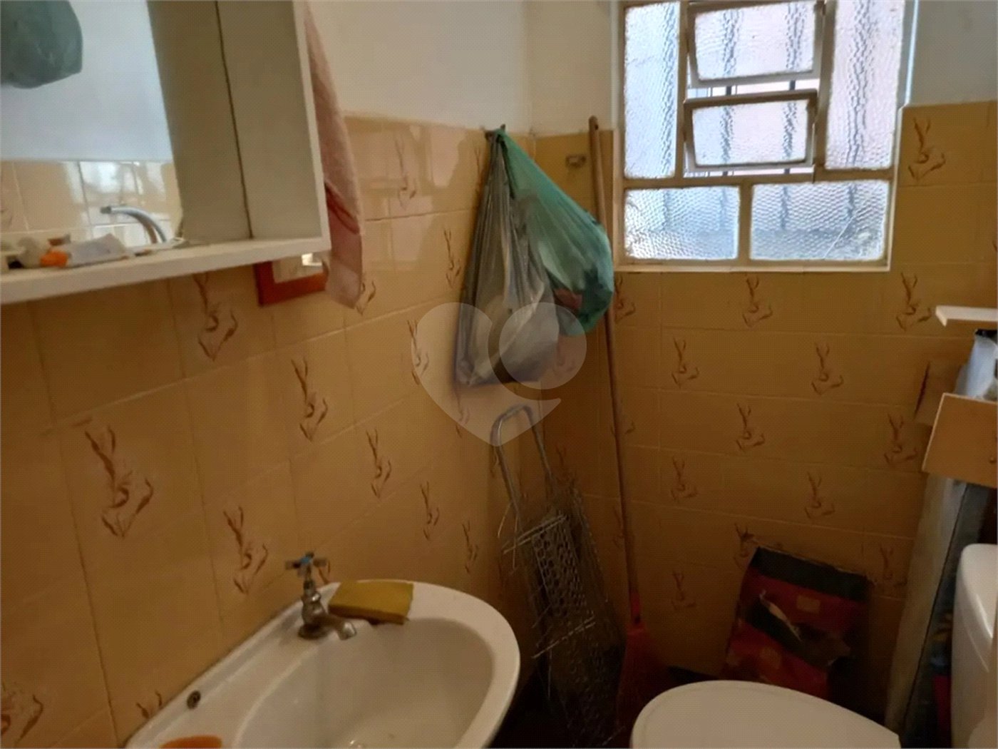 Casa à venda com 3 quartos, sendo 1 suíte,  em Vila Tiradentes, São Paulo, SP