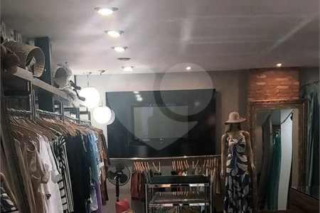 Salão à venda em Vila Dalila, São Paulo, SP
