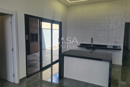 Casa em condomínio à venda com 3 quartos, sendo 1 suíte, em Wanel Ville, Sorocaba, SP