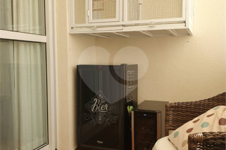 Apartamento à venda com 3 quartos, sendo 1 suíte,  em Mooca, São Paulo, SP