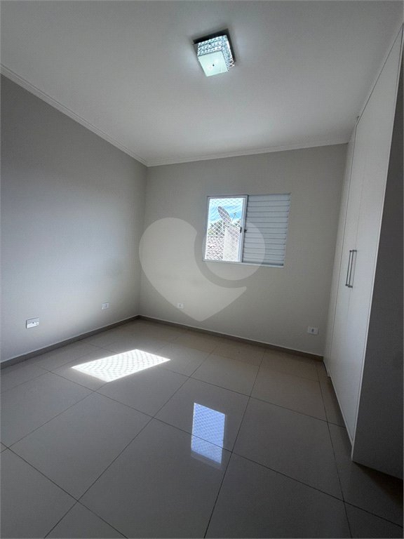 Sobrado à venda com 3 quartos, sendo 1 suíte,  em Jardim Maristela, Atibaia, SP