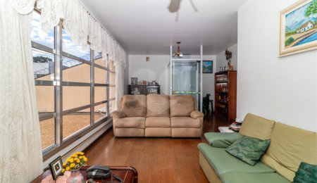 Casa Térrea à venda com 3 quartos, sendo 1 suíte,  em Interlagos, São Paulo, SP