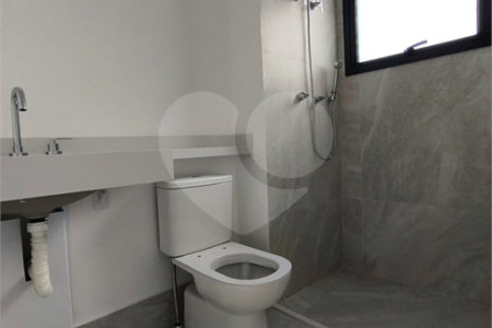 Apartamento à venda ou para alugar com 3 suítes em Água Branca, São Paulo, SP
