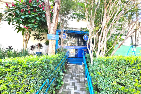 Casa à venda com 3 quartos, sendo 1 suíte, no condomínio Flora Park, São Paulo - SP