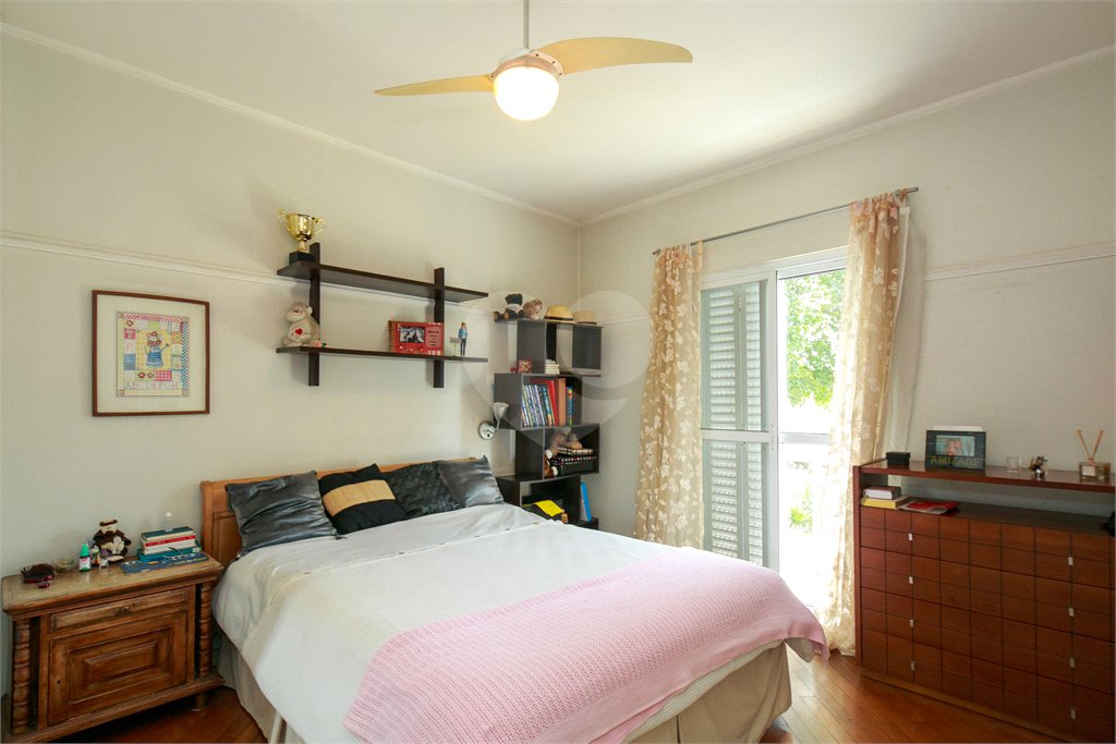 Casa de Vila à venda com 5 suítes em Jardim Hípico, São Paulo, SP