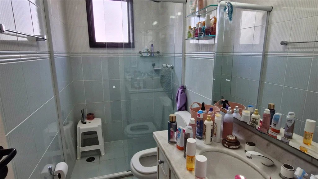 Apartamento à venda com 3 quartos, sendo 2 suítes, em Real Parque, São Paulo, SP