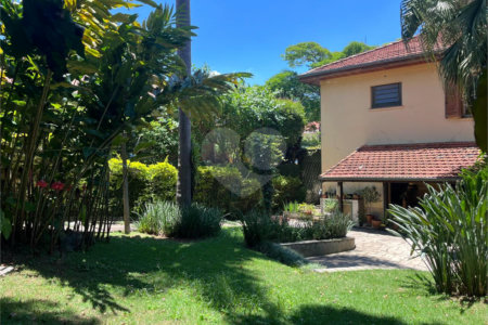 Sobrado à venda com 3 quartos em Jardim Petrópolis, São Paulo, SP