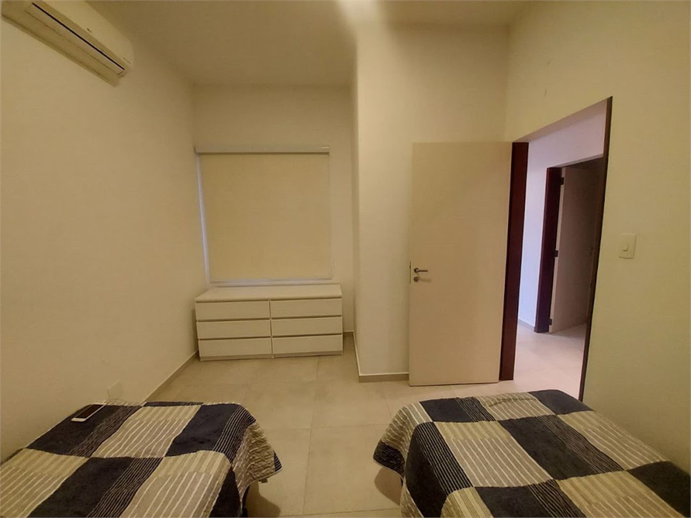 Apartamento com 4 dormitórios à venda, 120 m² por R$ 700.000,00 - Pitangueiras - Guarujá/SP