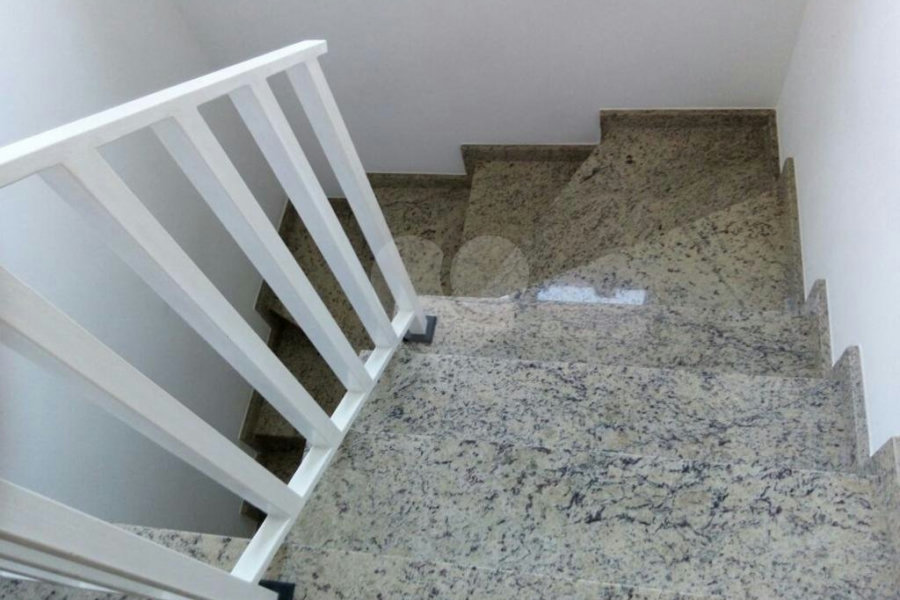Sobrado à venda com 3 quartos, sendo 1 suíte, em Horto Florestal, São Paulo, SP