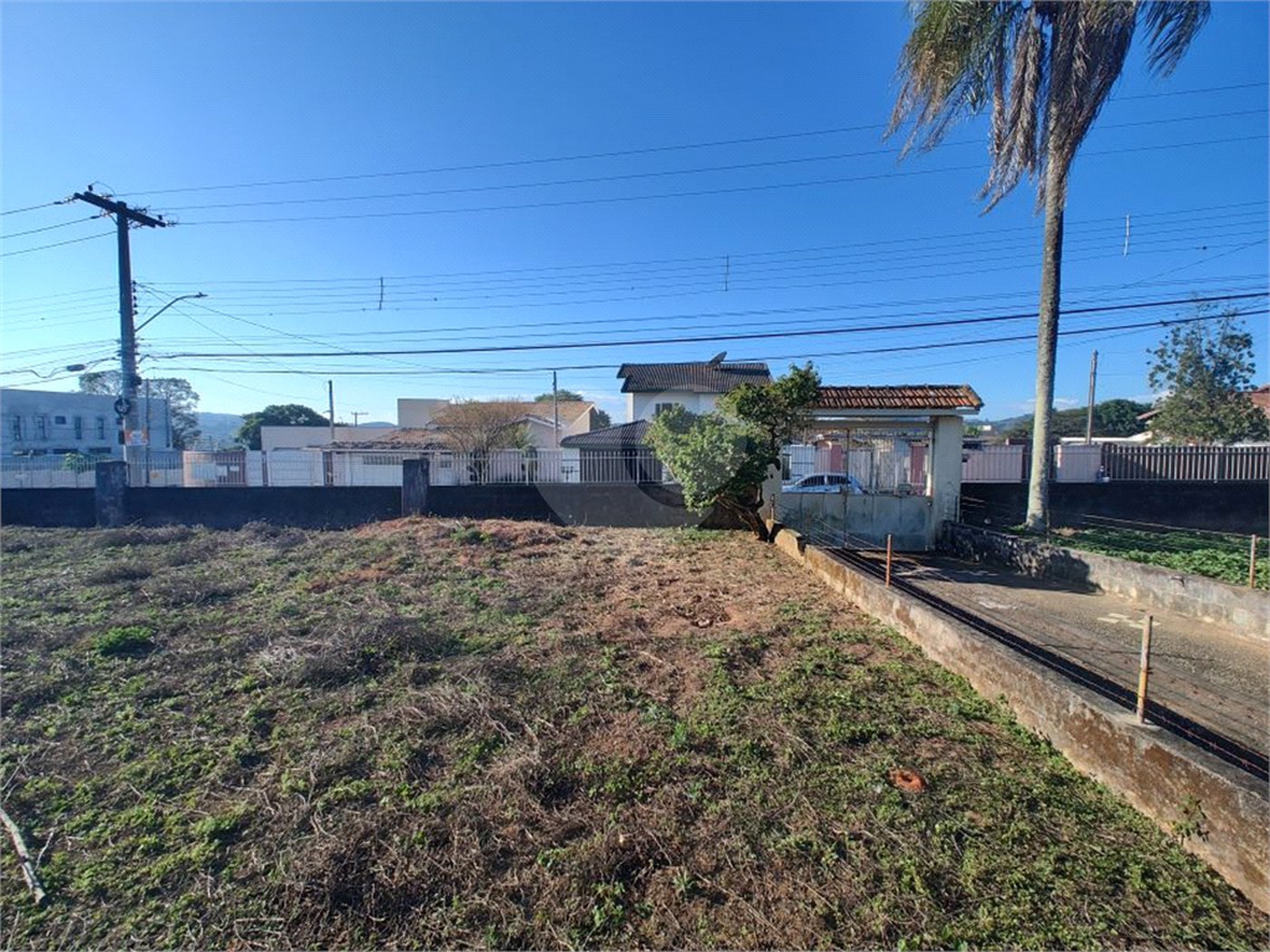 Terreno à venda em Jardim dos Pinheiros, Atibaia, SP