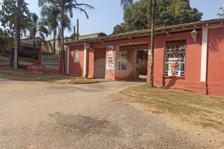 Casa à venda com 2 suítes em Jardim Santo Antônio, Atibaia, SP