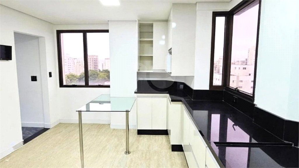 Apartamento à venda com 3 quartos, sendo 2 suítes, em Sumaré, São Paulo, SP