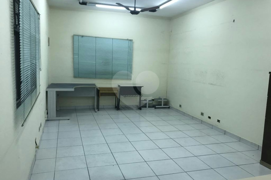 Sobrado à venda ou para alugar com 3 quartos em Vila Mariana, São Paulo, SP