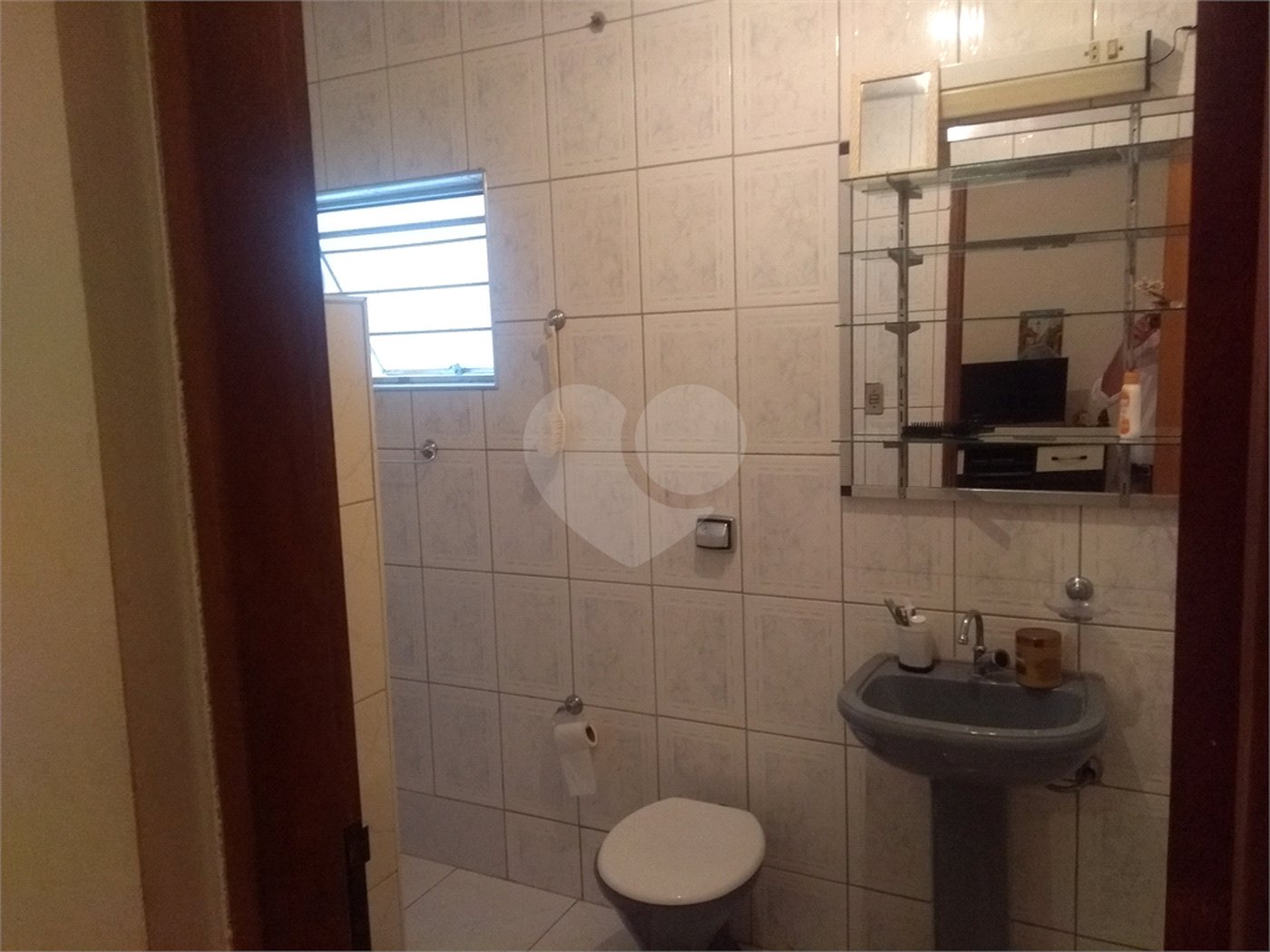 Sobrado à venda com 3 quartos, sendo 1 suíte, em Jardim Maria Antônia Prado, Sorocaba, SP