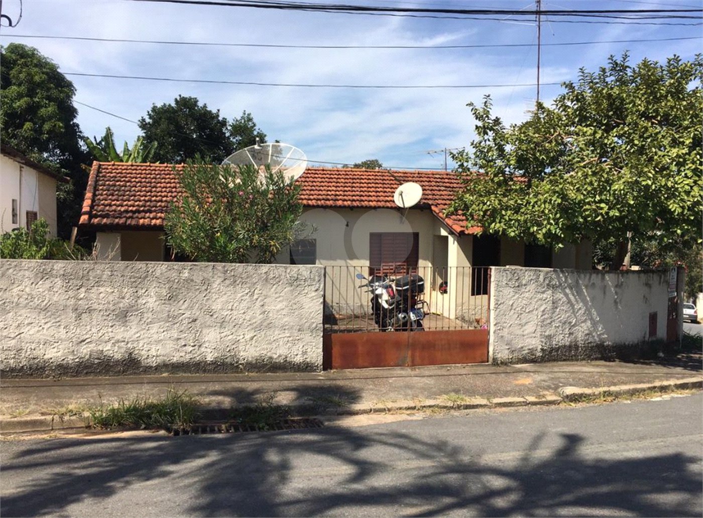 Casa de Vila à venda com 1 quarto em Jardim Novo Horizonte, Valinhos, SP