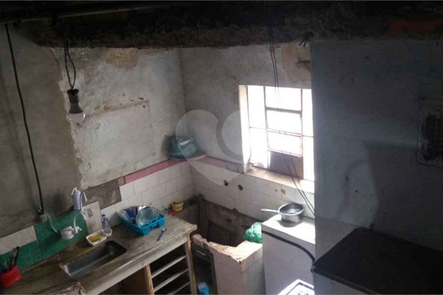 Terreno à venda com 4 quartos, sendo 1 suíte, em Parada Inglesa, São Paulo, SP