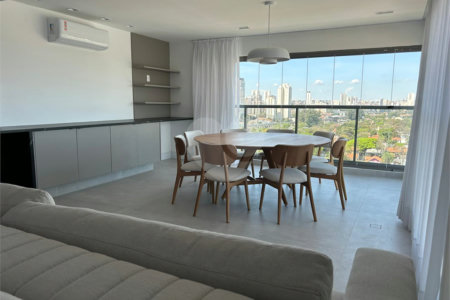 Apartamento à venda com 3 suítes em Santo Amaro, São Paulo, SP
