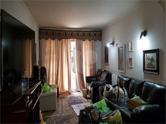 Sobrado à venda com 3 quartos, sendo 2 suítes,  em Brooklin, São Paulo, SP