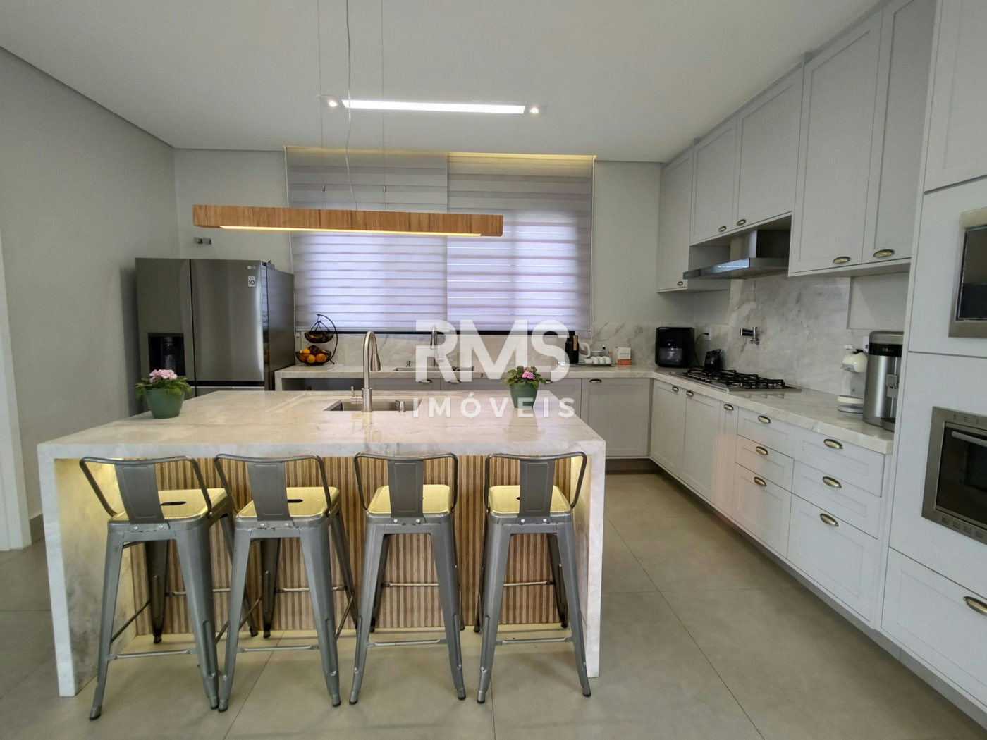 Casa à venda com 4 suítes em Residencial Saint Paul, Itu, SP